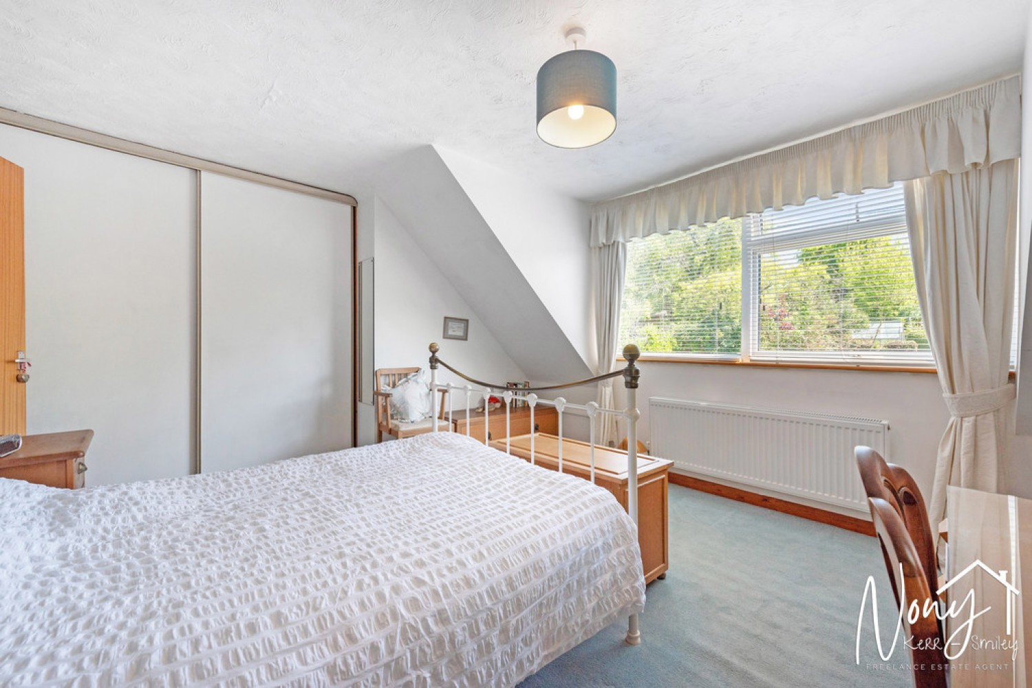 3 bedroom House for Sale Hazeley Road, Twyford