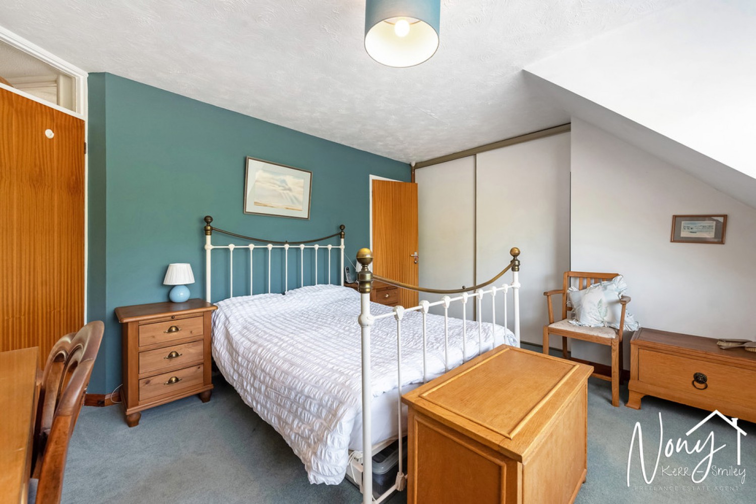 3 bedroom House for Sale Hazeley Road, Twyford