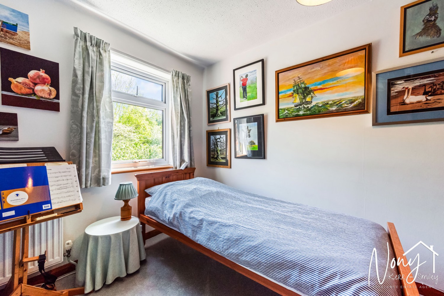 3 bedroom House for Sale Hazeley Road, Twyford