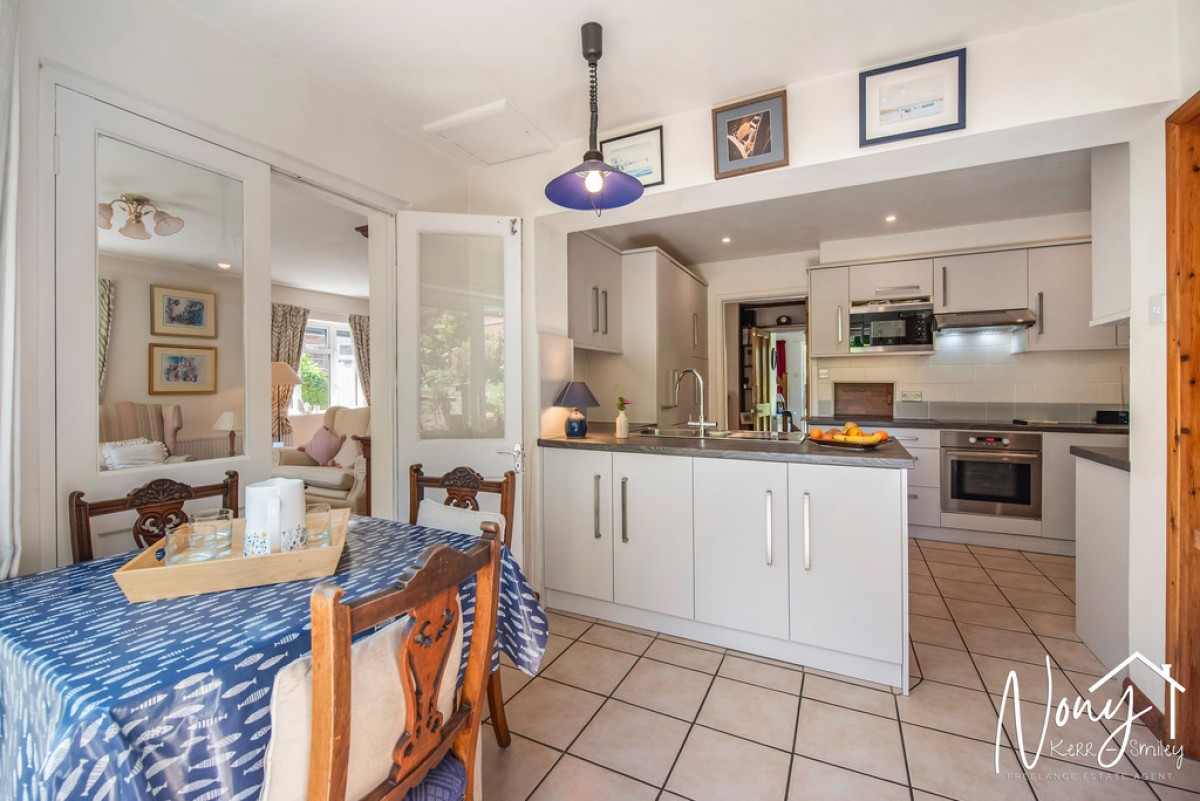Hazeley Road, Twyford