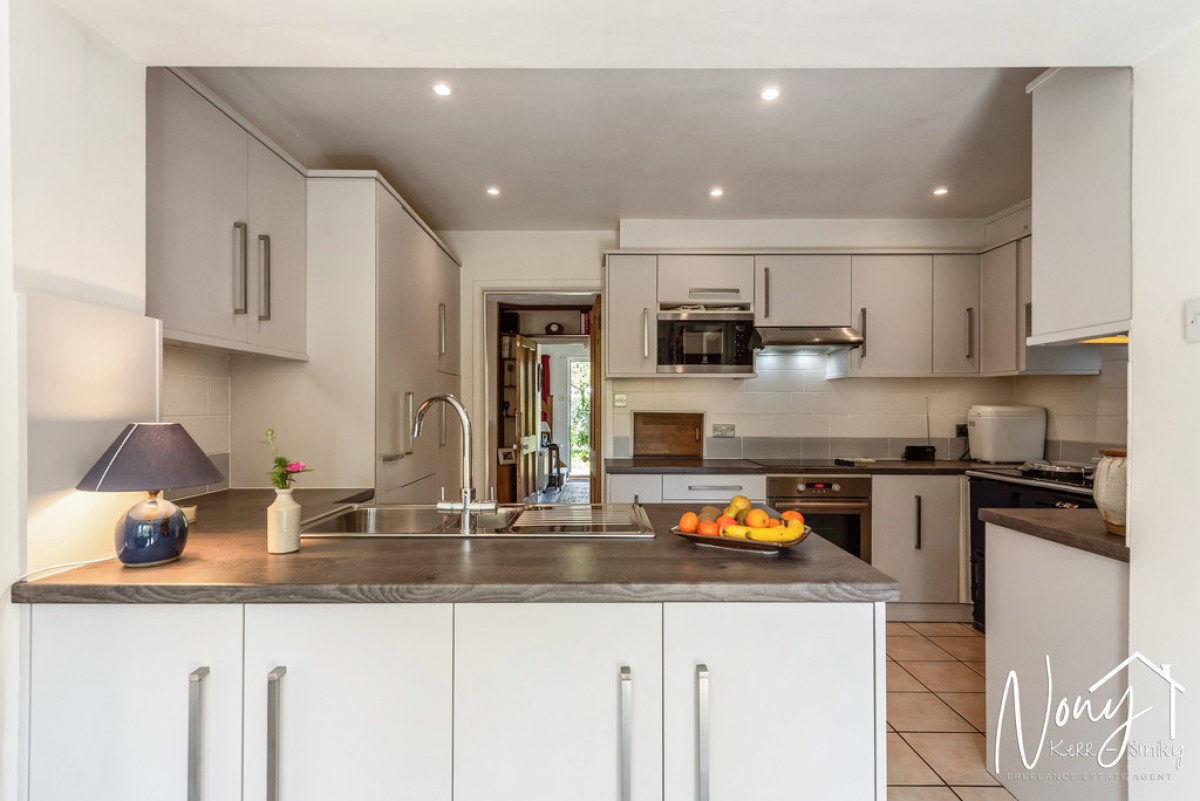 Hazeley Road, Twyford