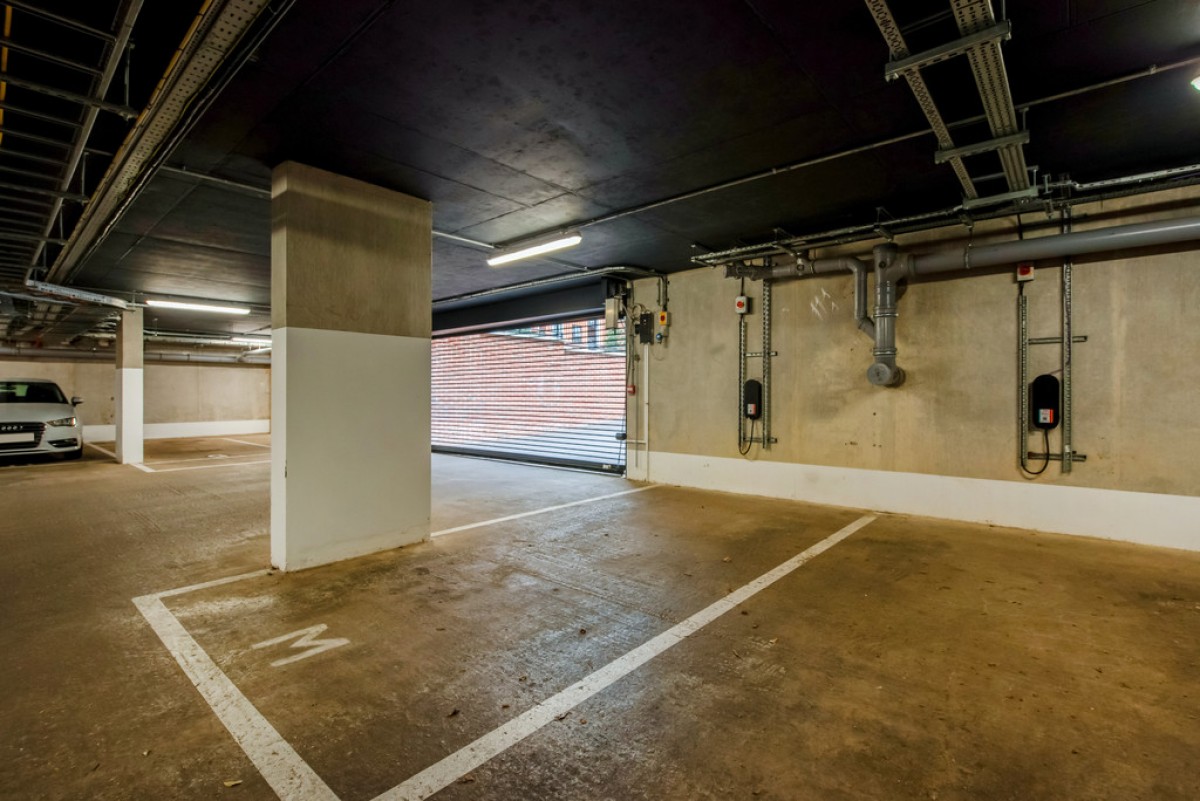 Bedivere House, Fellowes Rise, Winchester