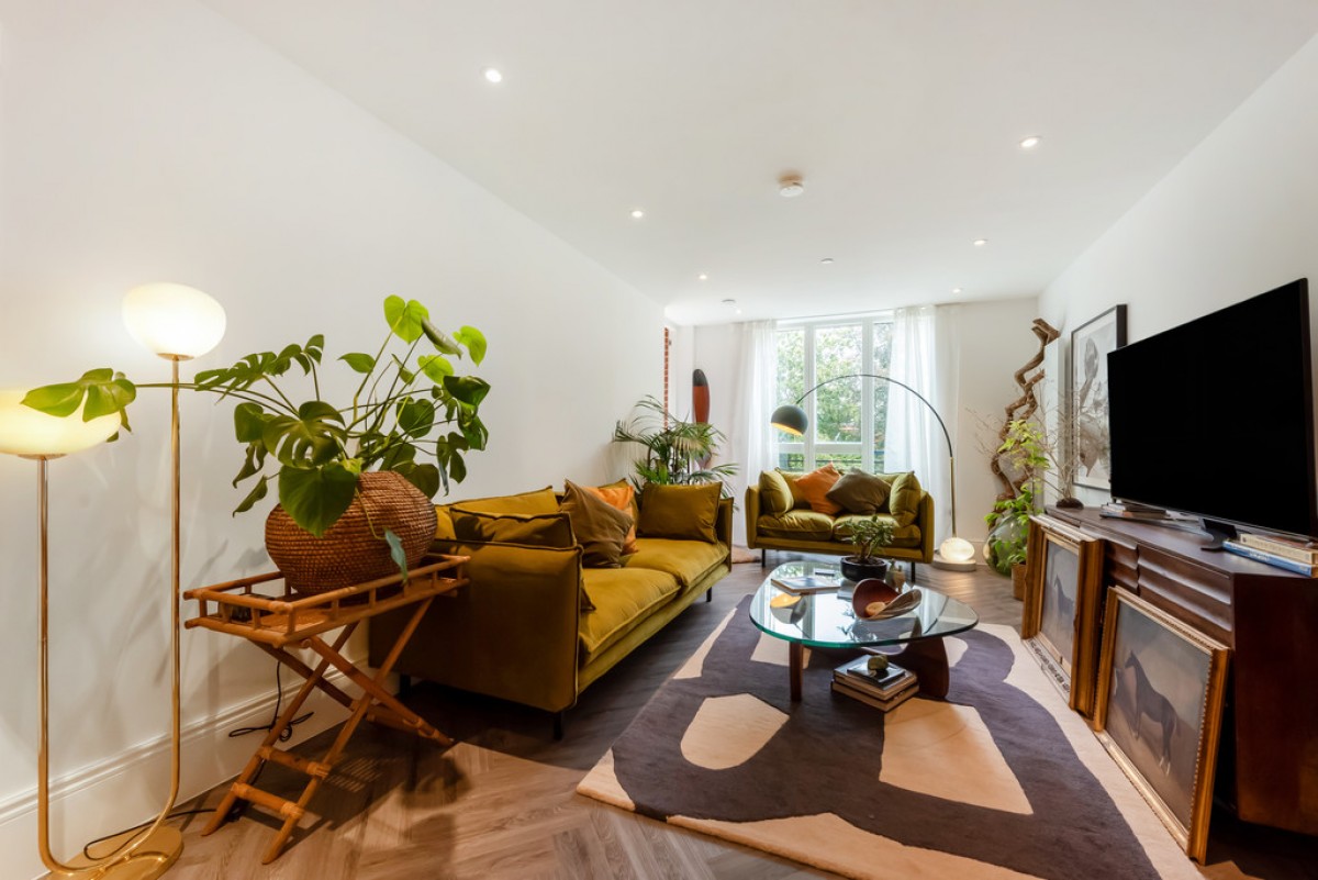 Bedivere House, Fellowes Rise, Winchester