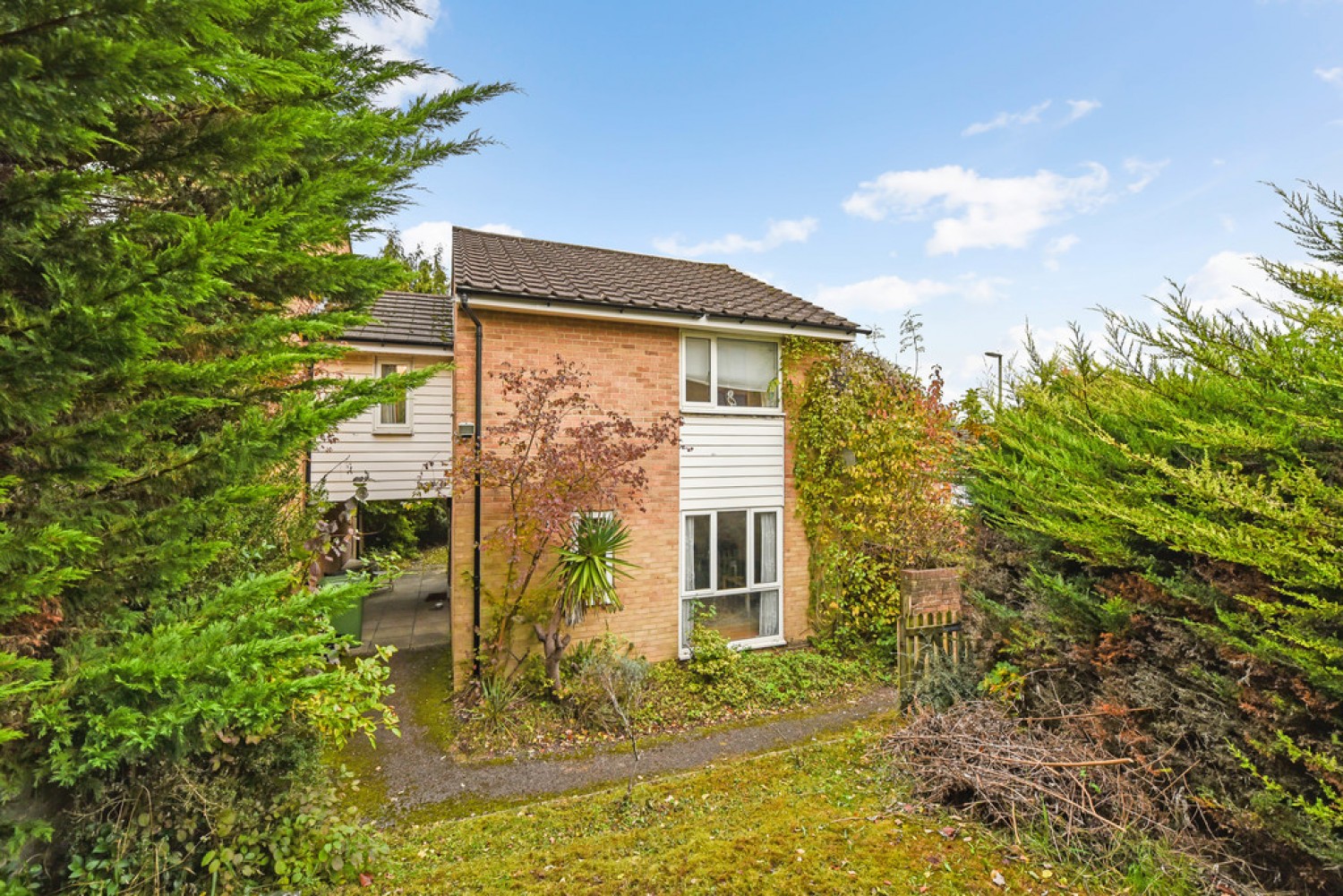 3 bedroom House for Sale The Valley, Stanmore