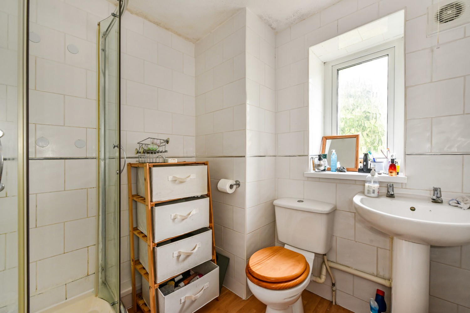 3 bedroom House for Sale The Valley, Stanmore