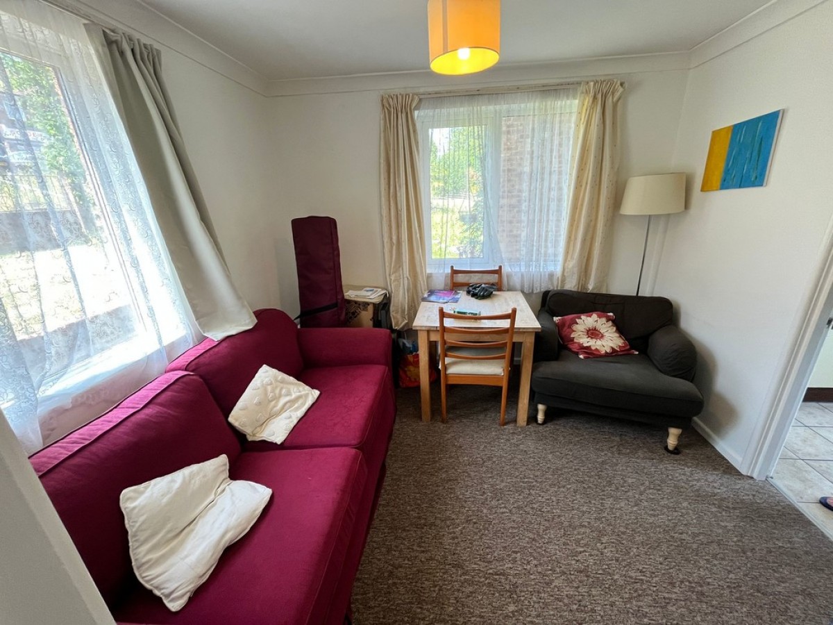 Wavell Way, Winchester