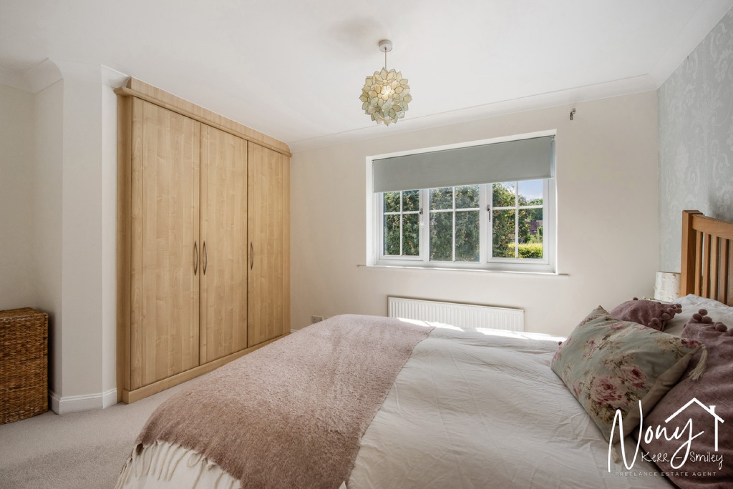 4 bedroom House for Sale Wentworth Grange, St Cross