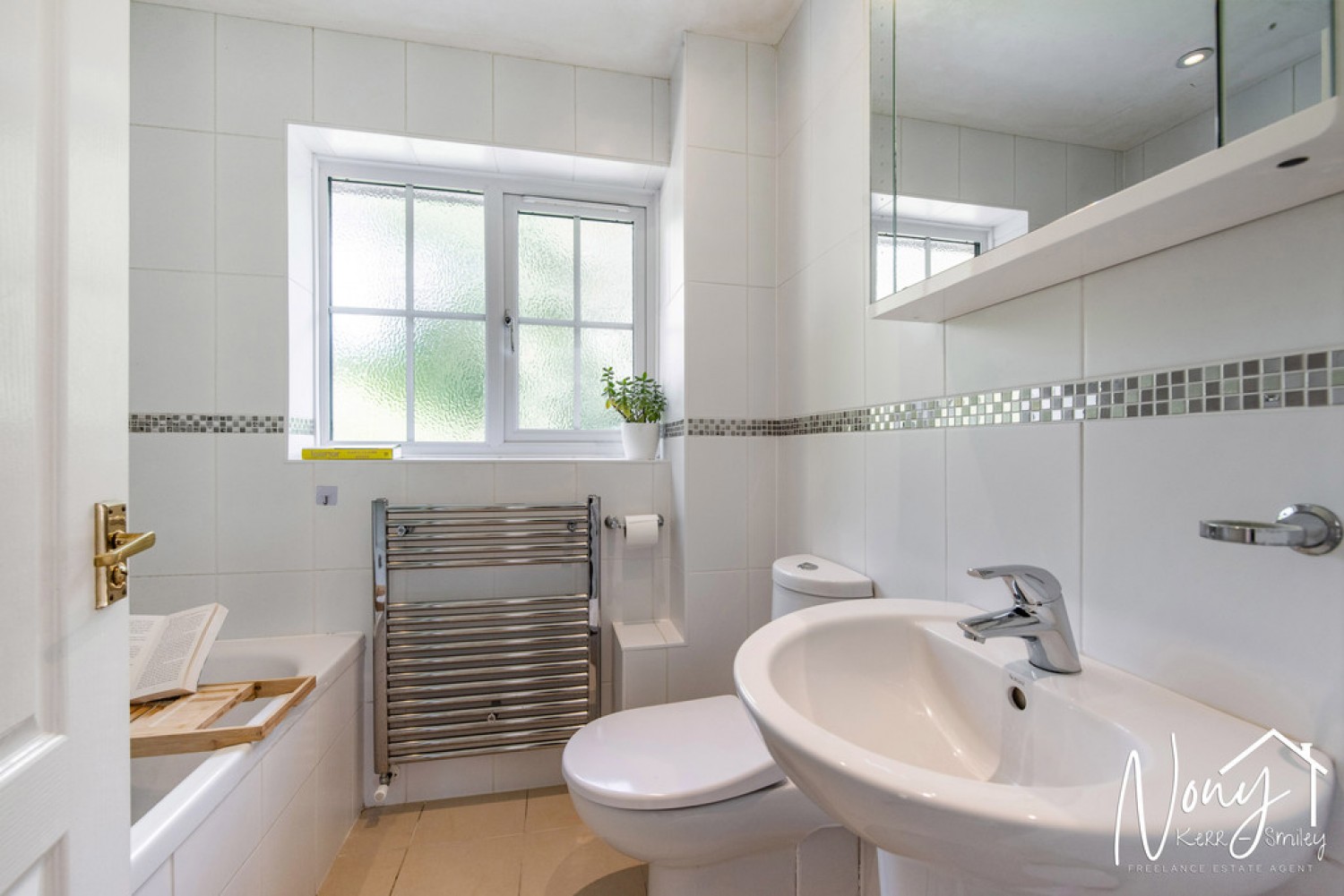 4 bedroom House for Sale Wentworth Grange, St Cross