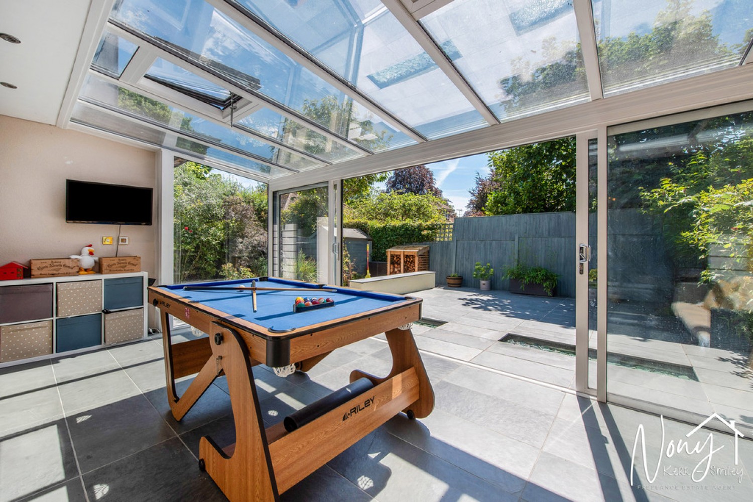 4 bedroom House for Sale Silverwood Mews, Winchester
