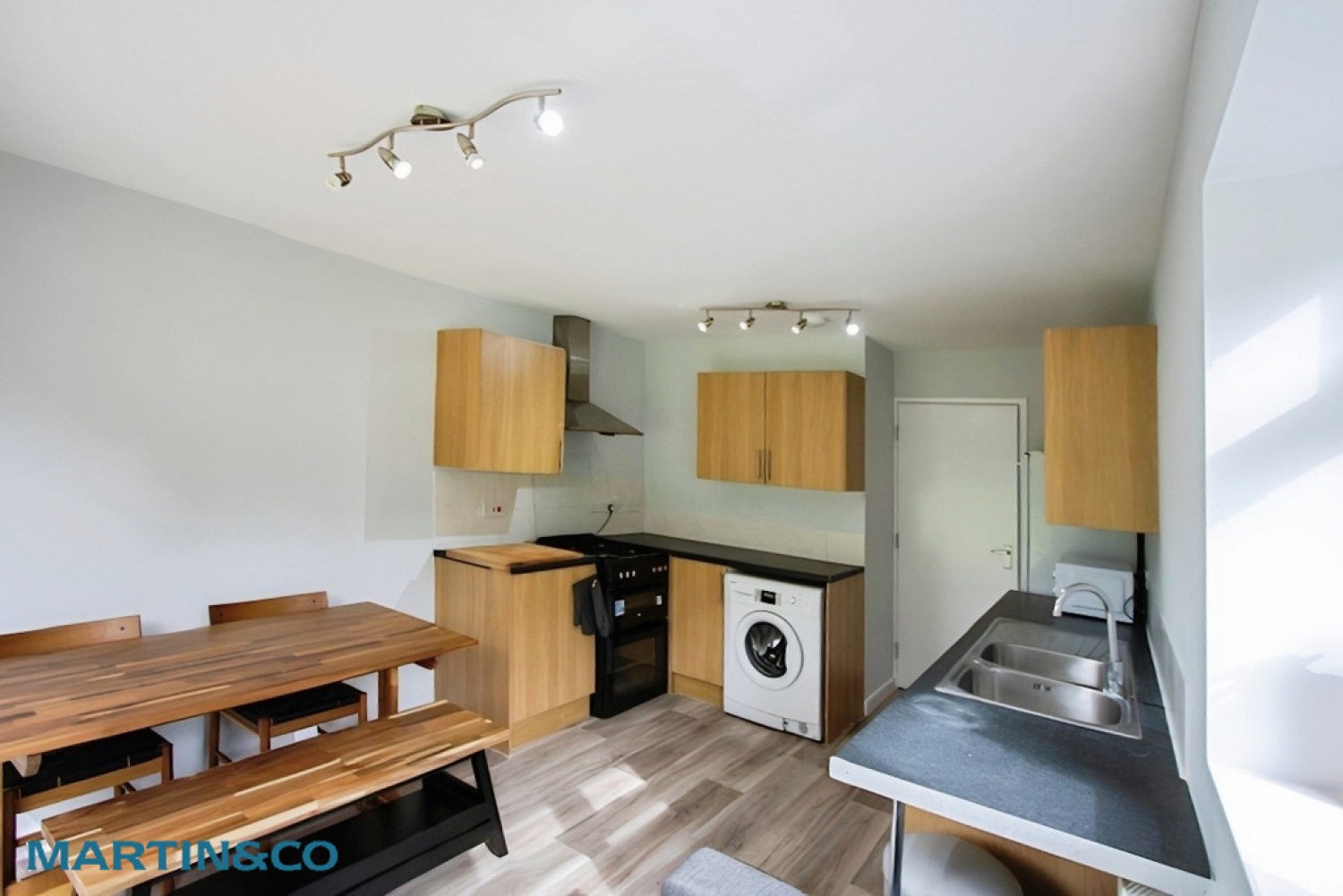 6 bedroom House for Sale Chatham Road, Winchester