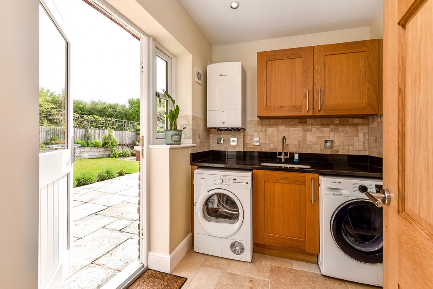 3 bedroom House for Sale Hursley, Winchester, Hampshire