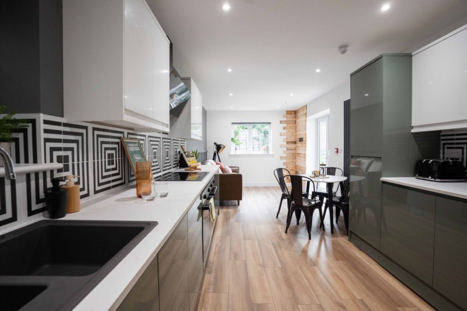 1 bedroom House of Multiple Occupation for Letting Cobbett Close (TF)