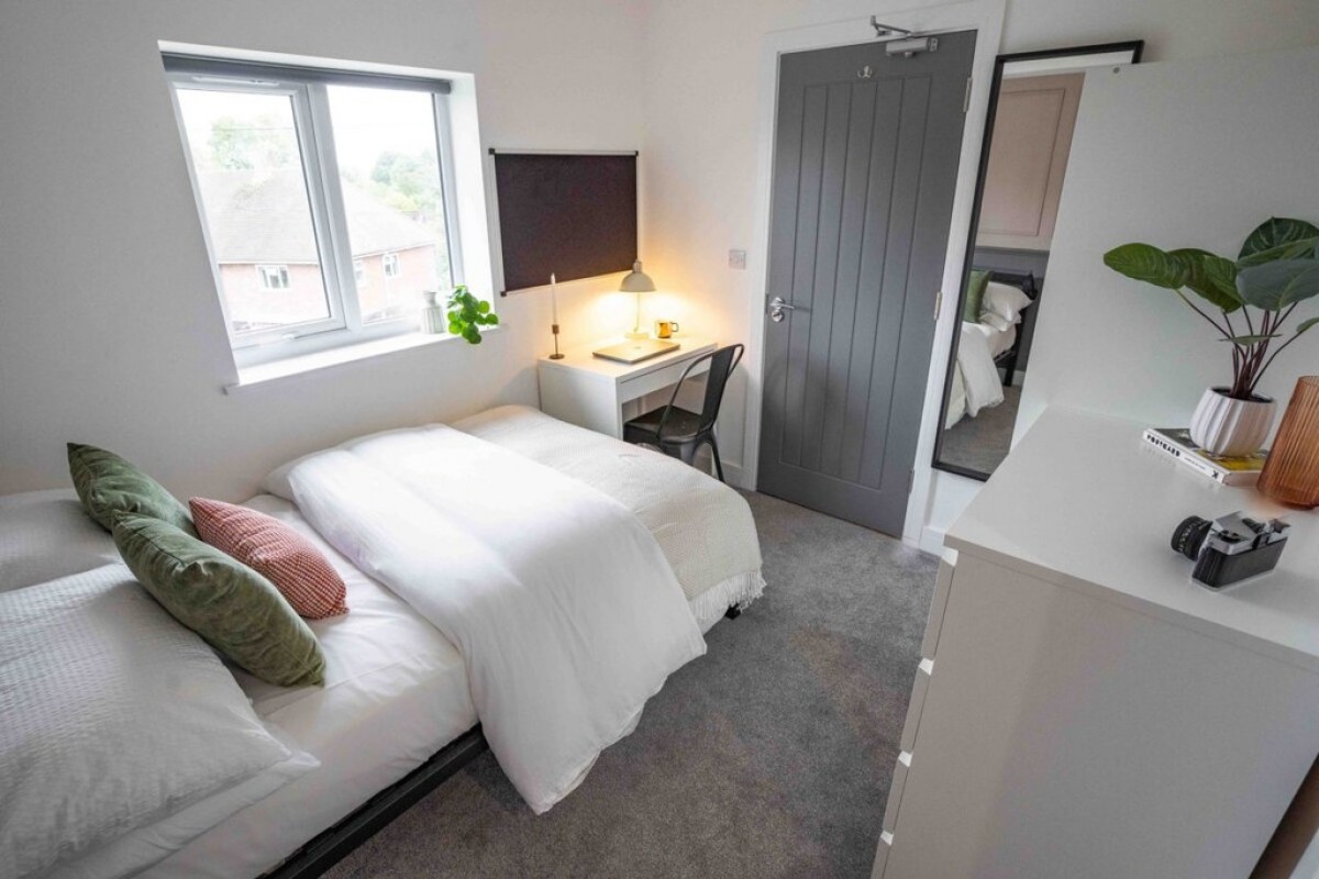 Cobbett Close (TF)
