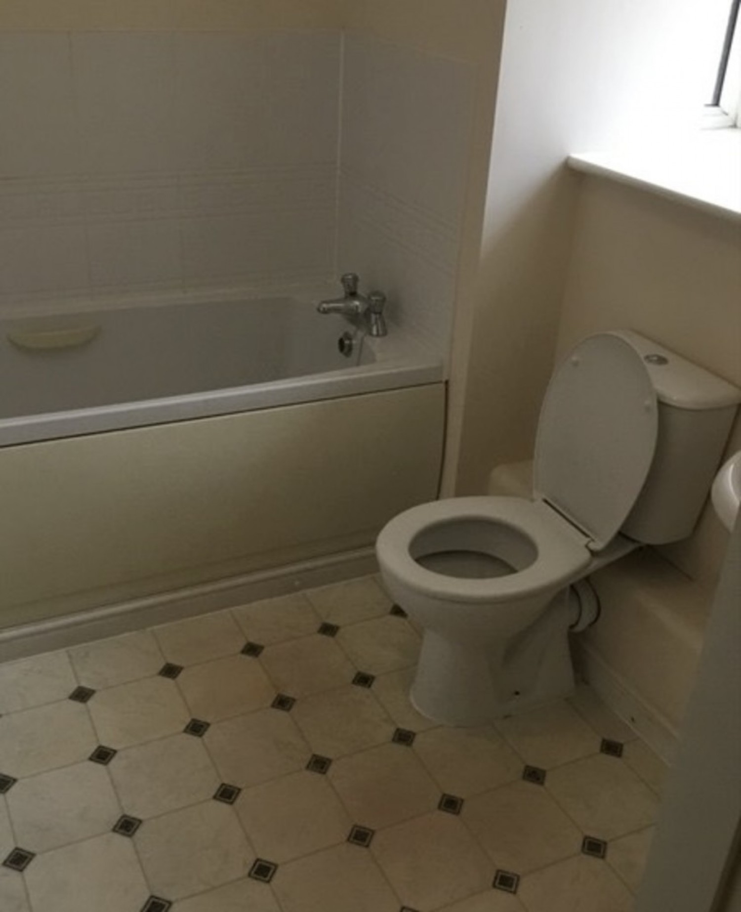 2 bedroom Flat for Letting Verney Road, Banbury