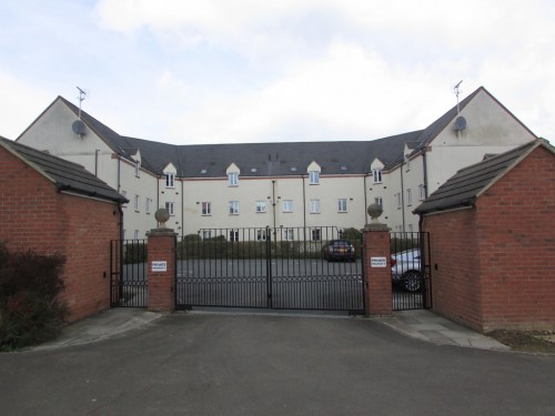 Sir Henry Jake Close, Banbury