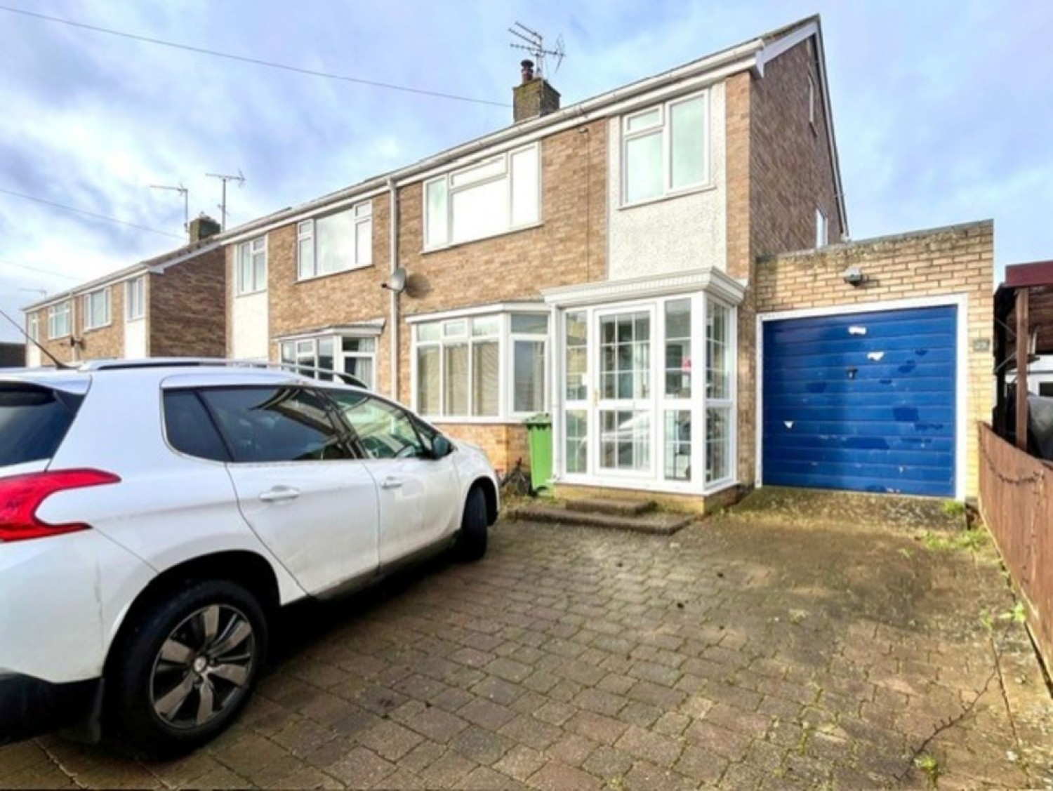 4 bedroom House in Middleton Cheney, Oxfordshire