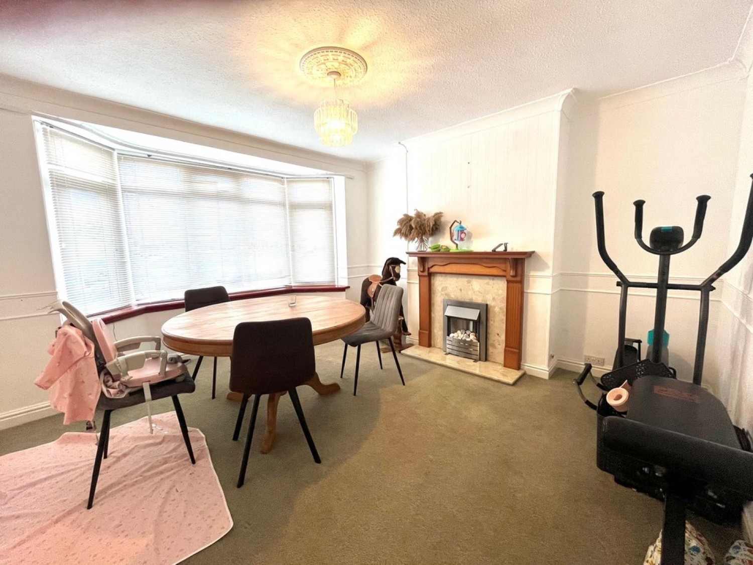 4 bedroom House in Middleton Cheney, Oxfordshire