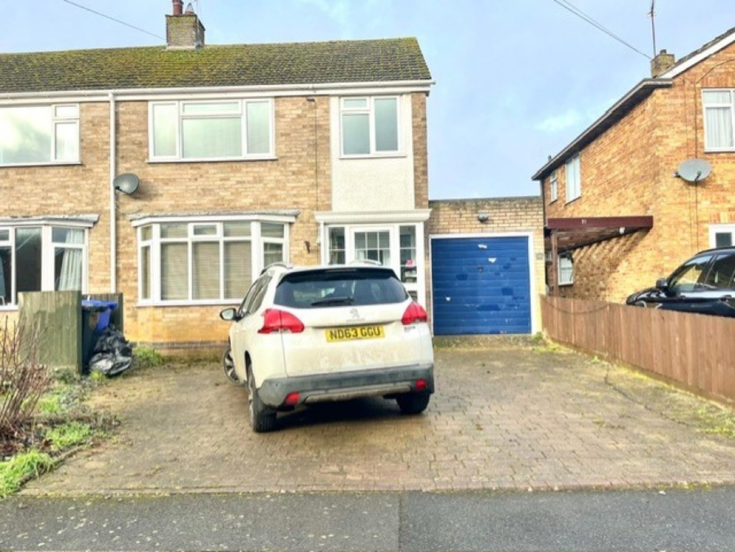 4 bedroom House in Middleton Cheney, Oxfordshire