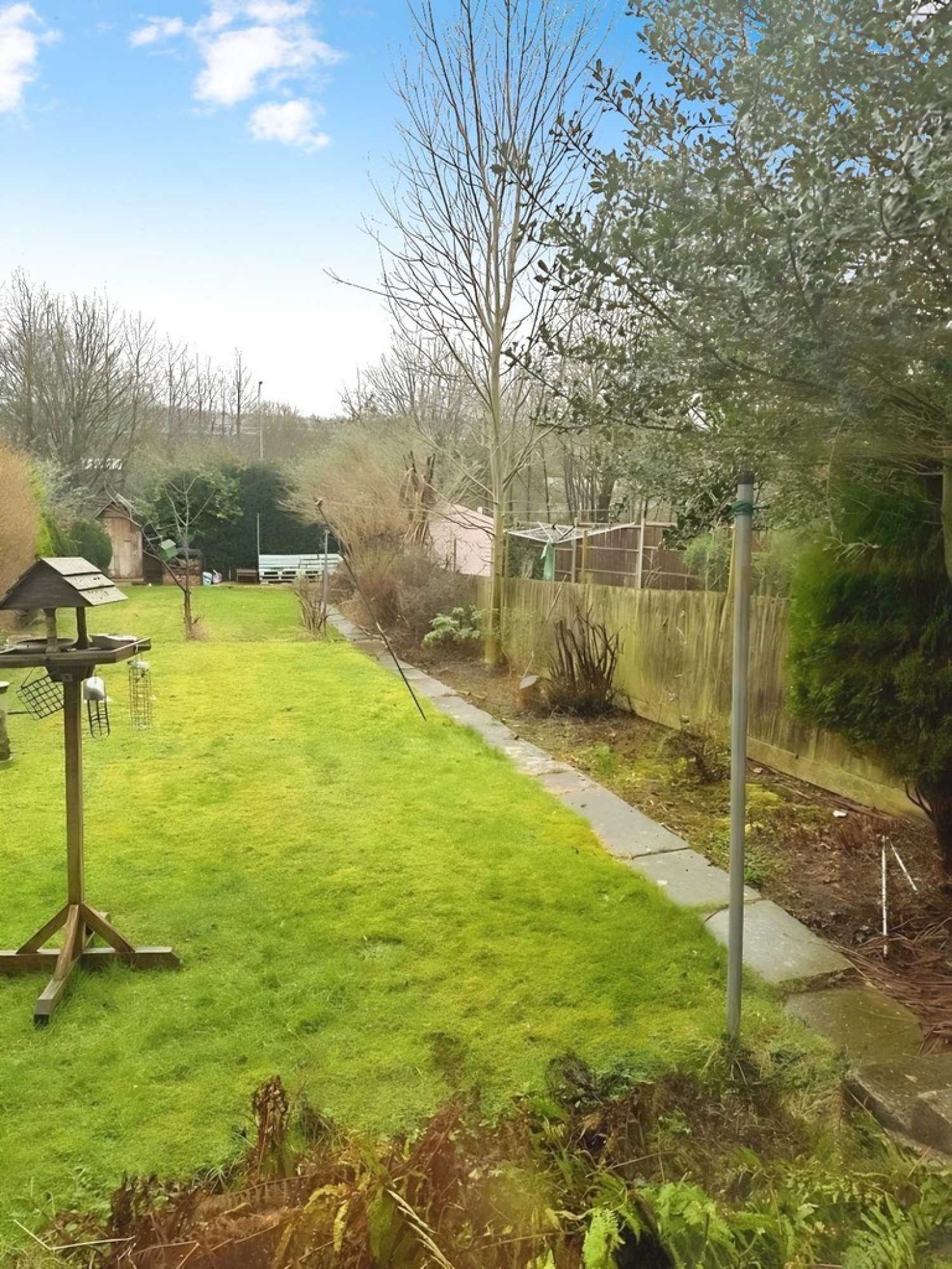 3 bedroom House in Western Crescent, Banbury, Oxfordshire