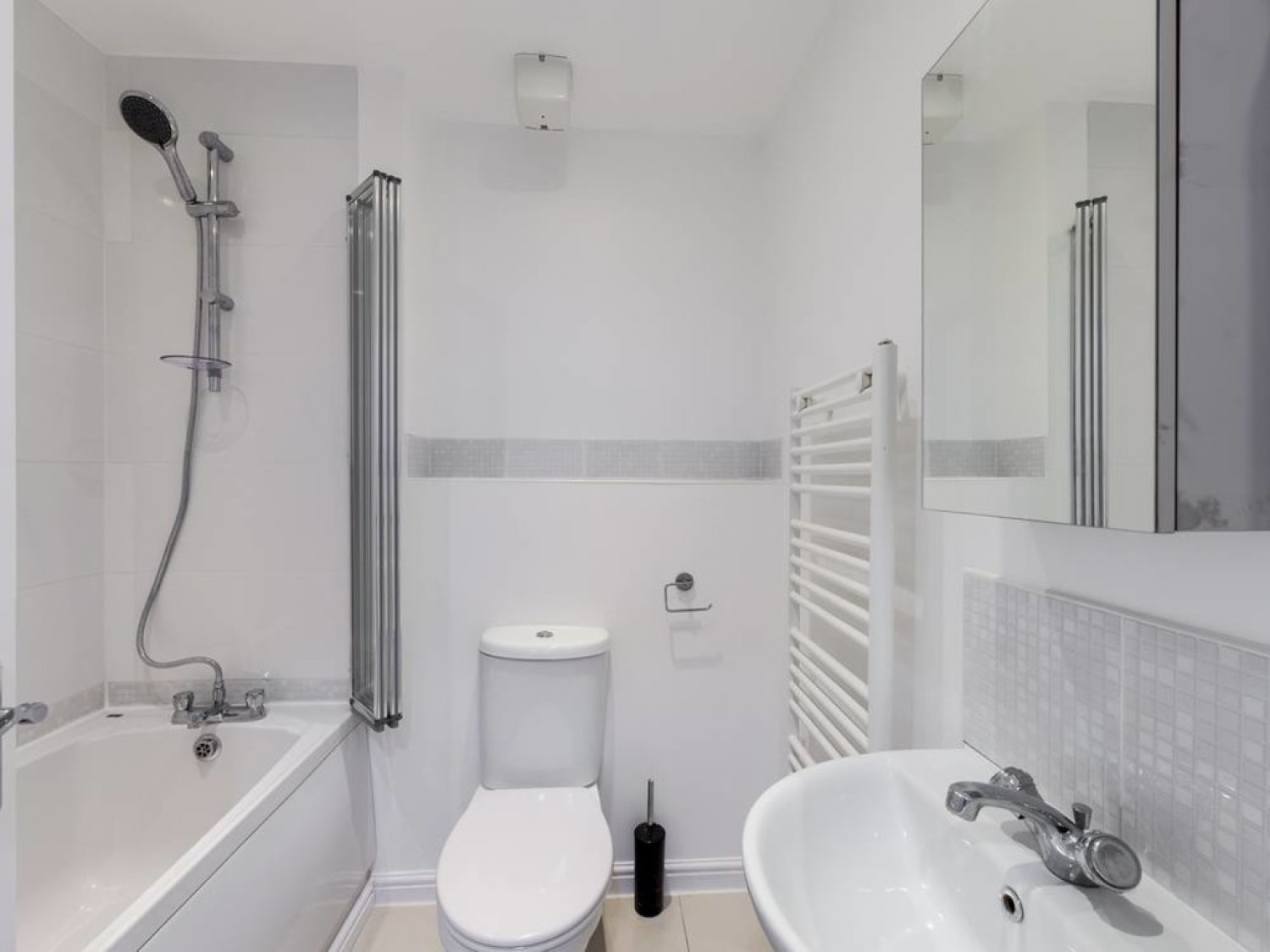 3 bedroom House for Letting Fulwell Close, Banbury, Oxfordshire