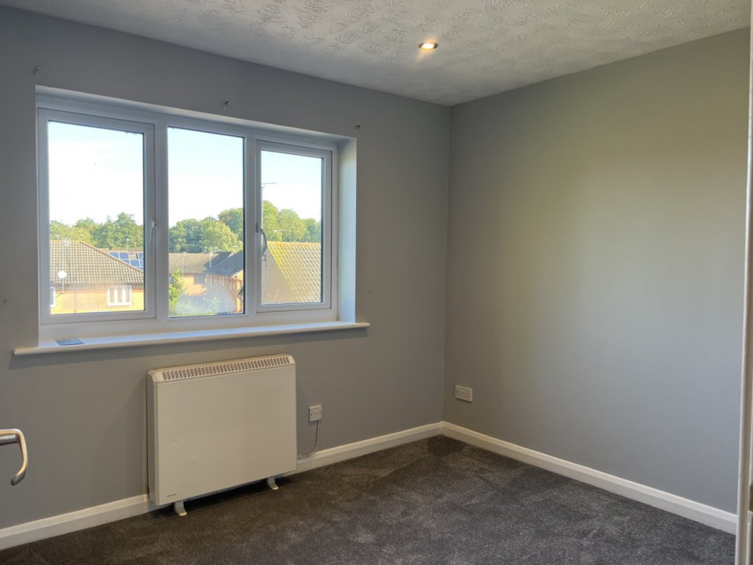2 bedroom Flat in Longworth Close, Banbury, Oxfordshire