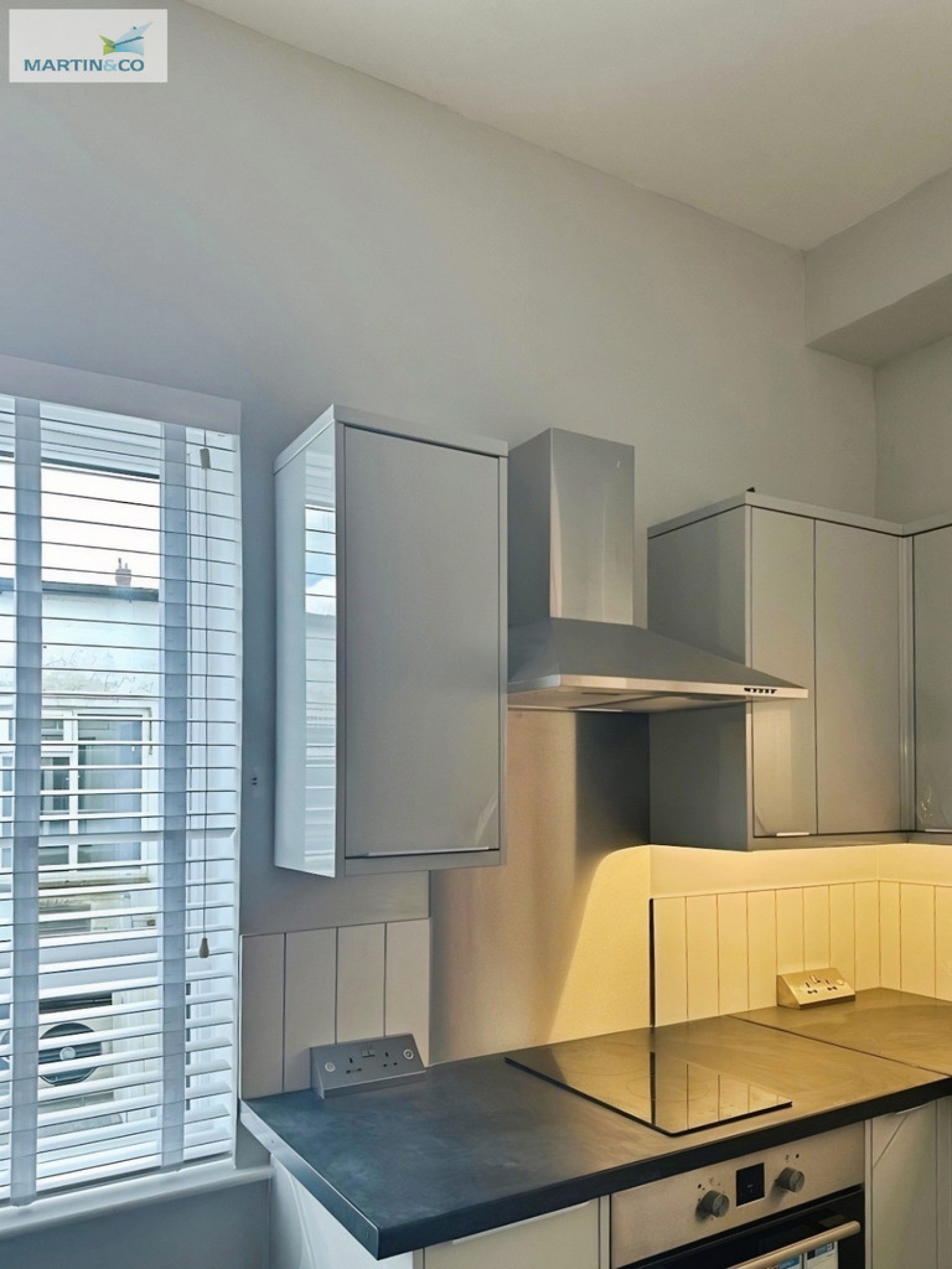 2 bedroom Flat for Letting Martins Bank Chambers