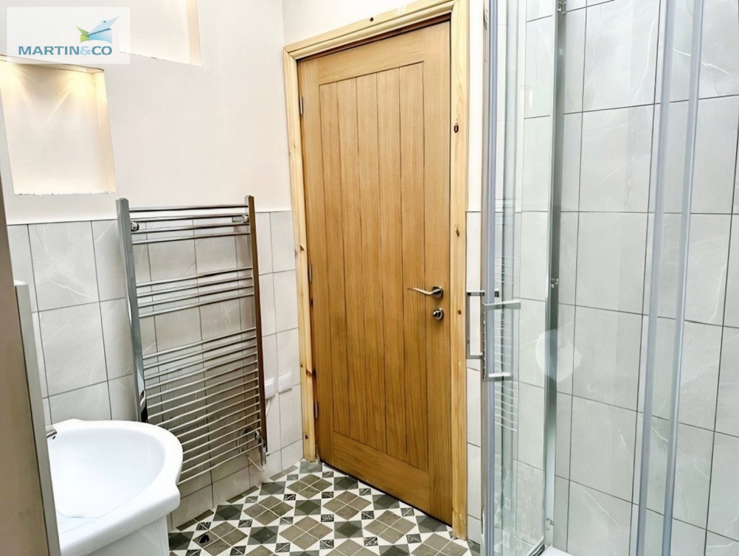 2 bedroom Flat for Letting Martins Bank Chambers