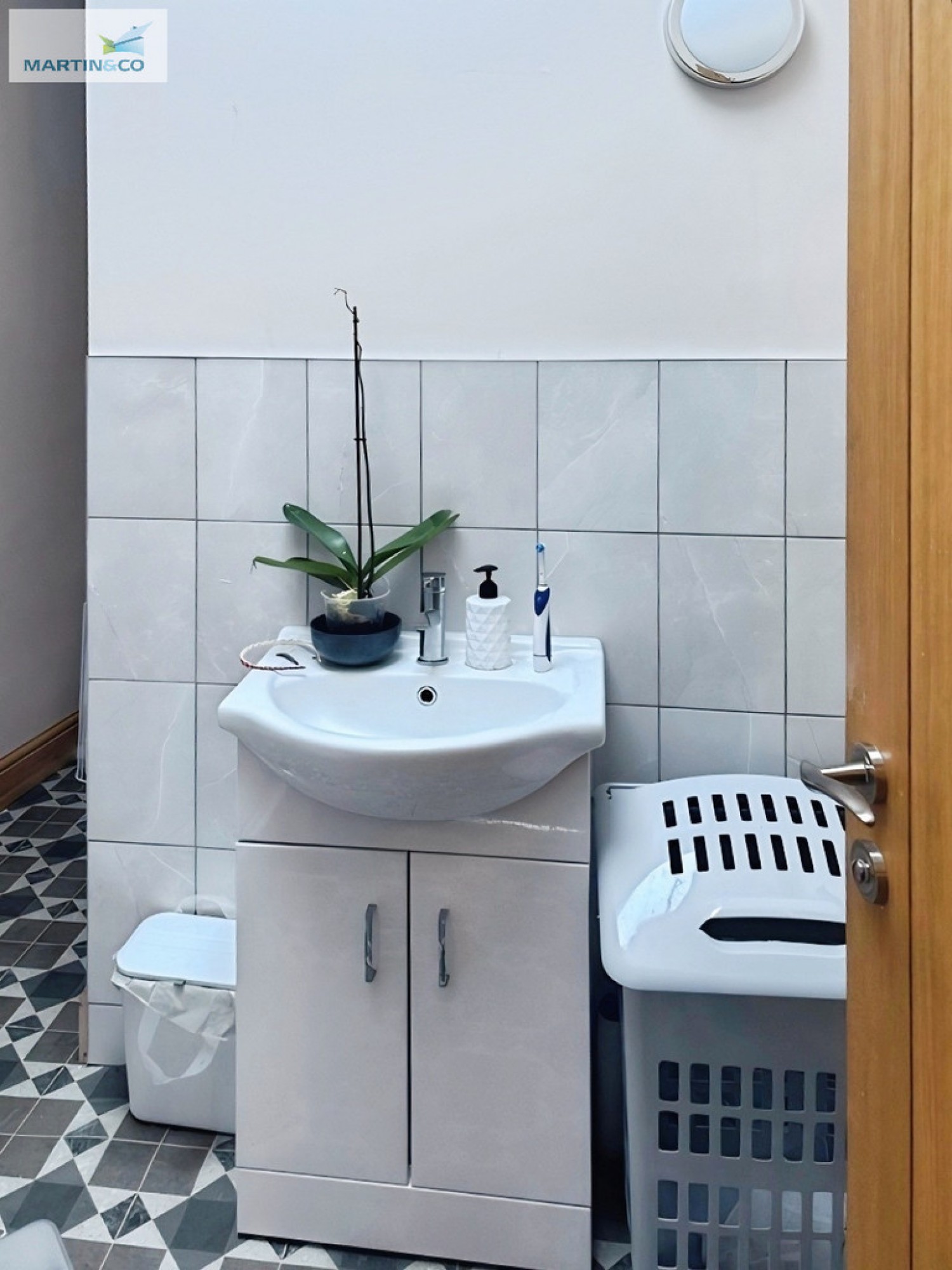 2 bedroom Flat for Letting Martins Bank Chambers