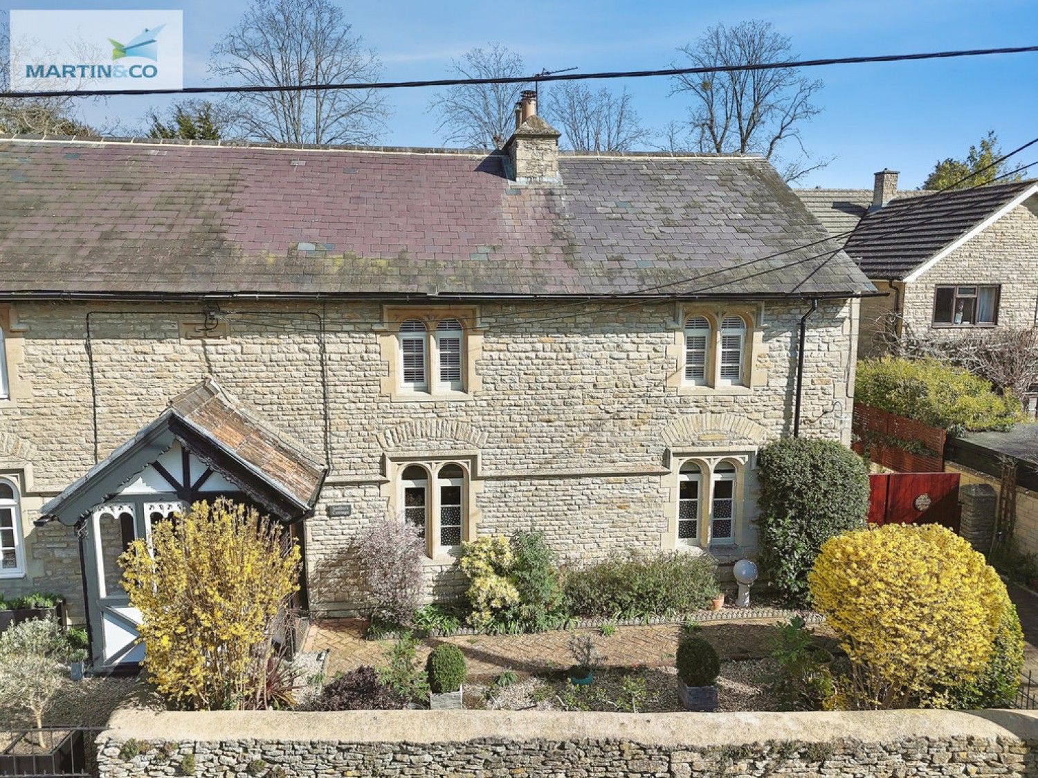 4 bedroom House for Sale Alchester Road, Chesterton, Bicester