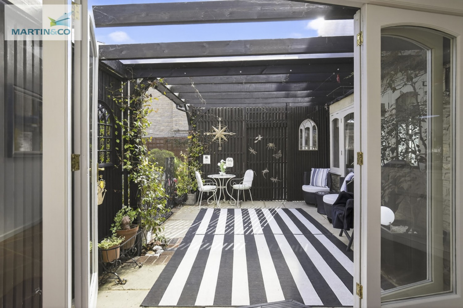 4 bedroom House for Sale Alchester Road, Chesterton, Bicester