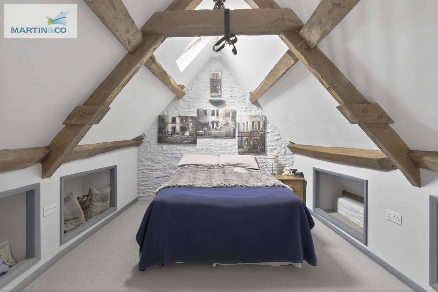 4 bedroom House for Sale Alchester Road, Chesterton, Bicester