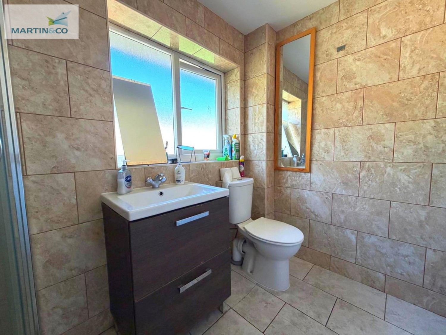 3 bedroom House for Sale Danesmoor, Banbury