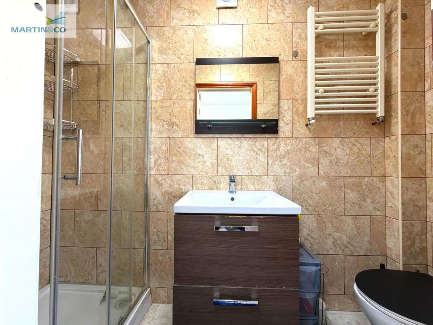 3 bedroom House for Sale Danesmoor, Banbury