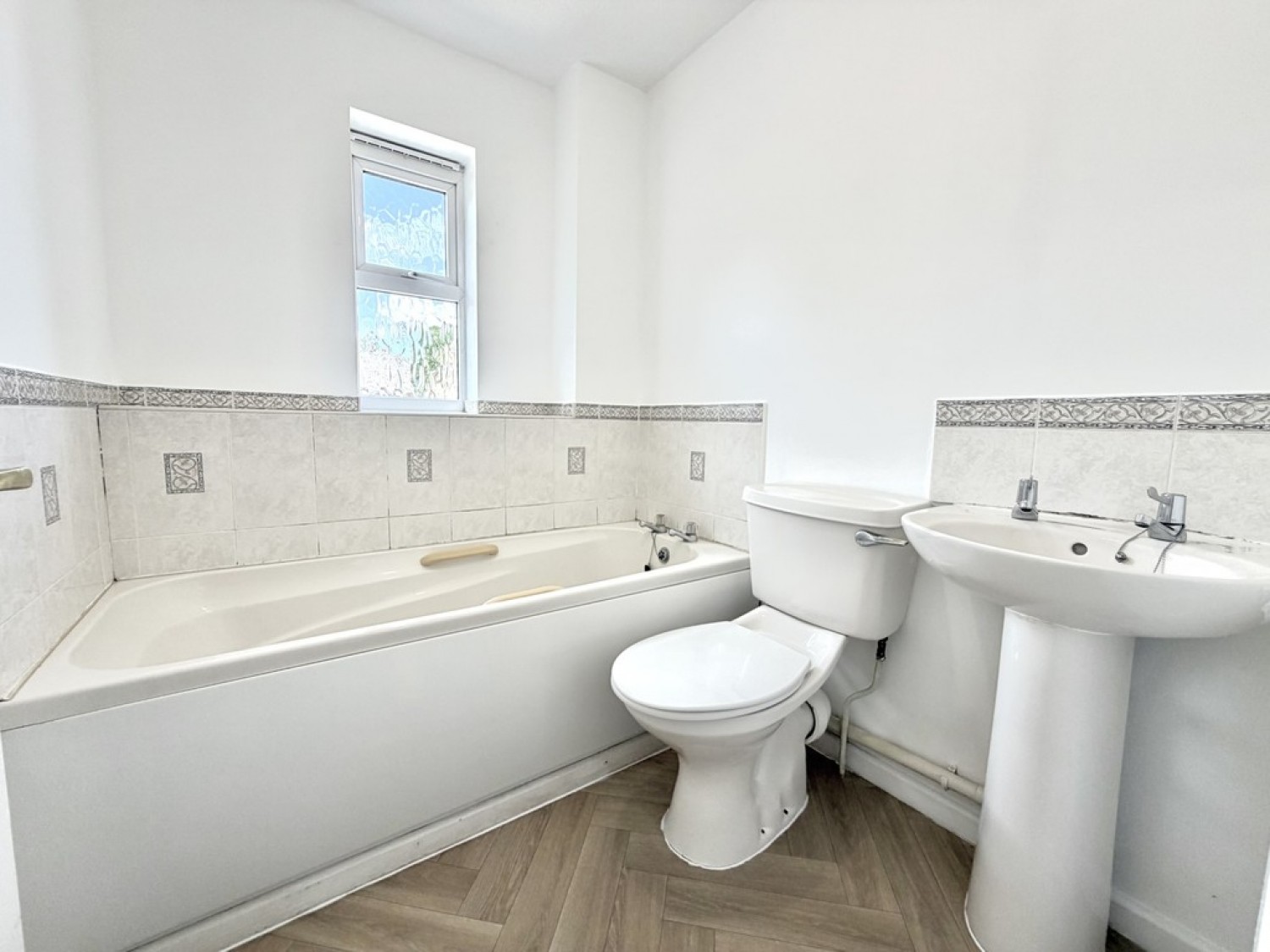 2 bedroom House for Sale Wellington Avenue