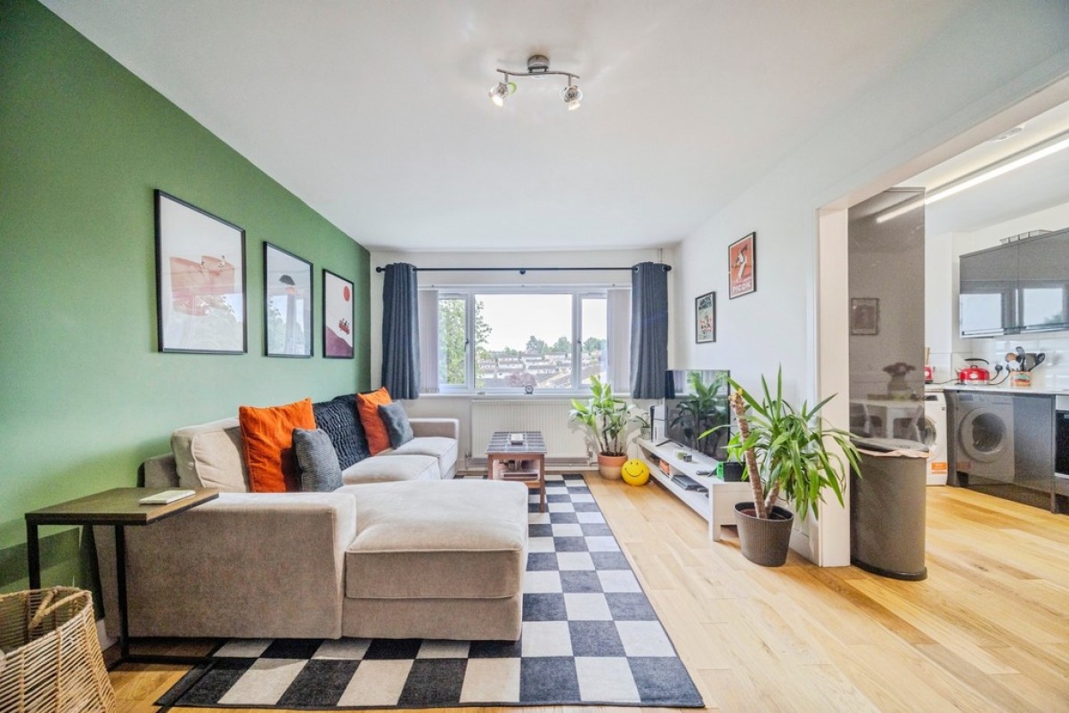 Lodge Close, Banbury, Oxfordshire