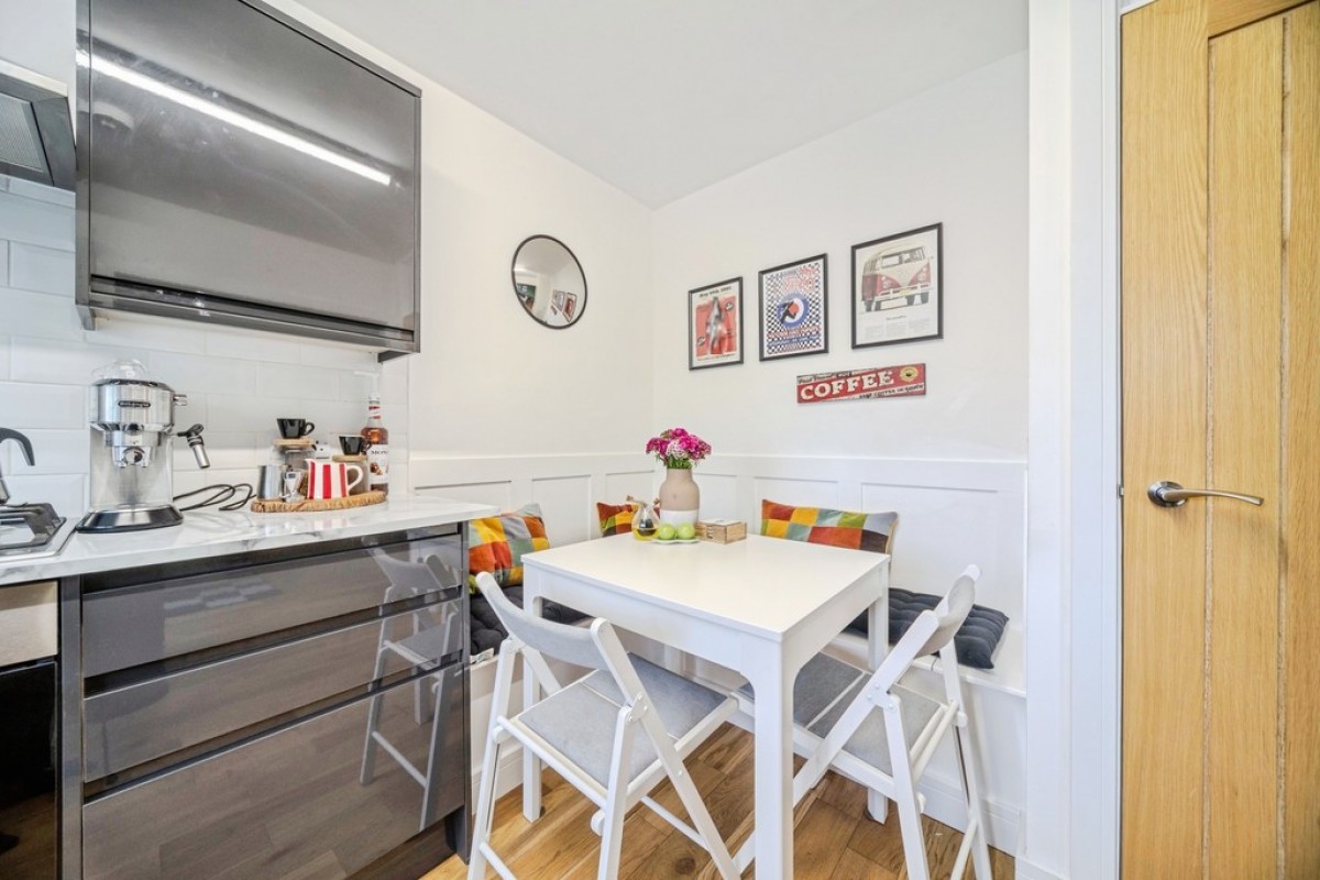 Lodge Close, Banbury, Oxfordshire