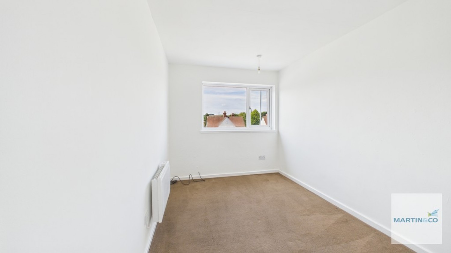 Stockland Court, Streetly