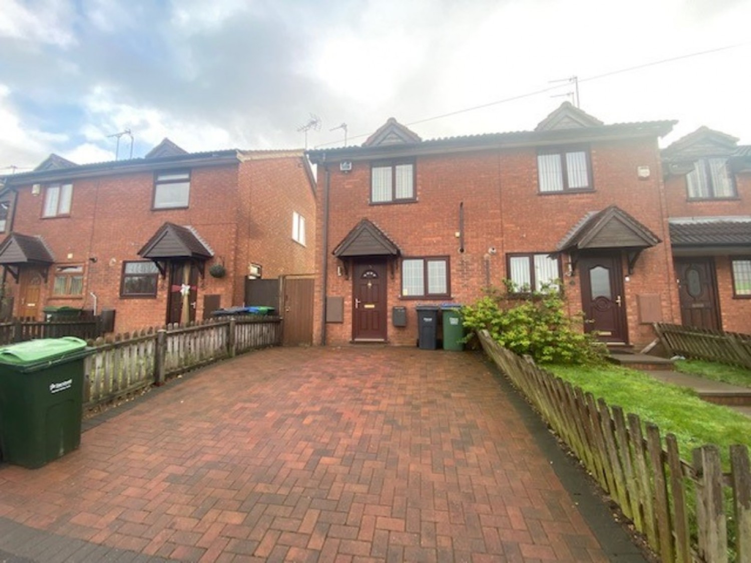 2 bedroom House for Letting Vicarage Road, West Bromwich