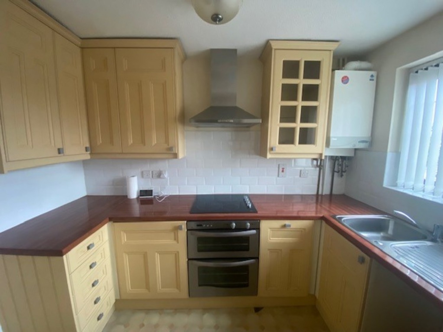 2 bedroom House for Letting Vicarage Road, West Bromwich