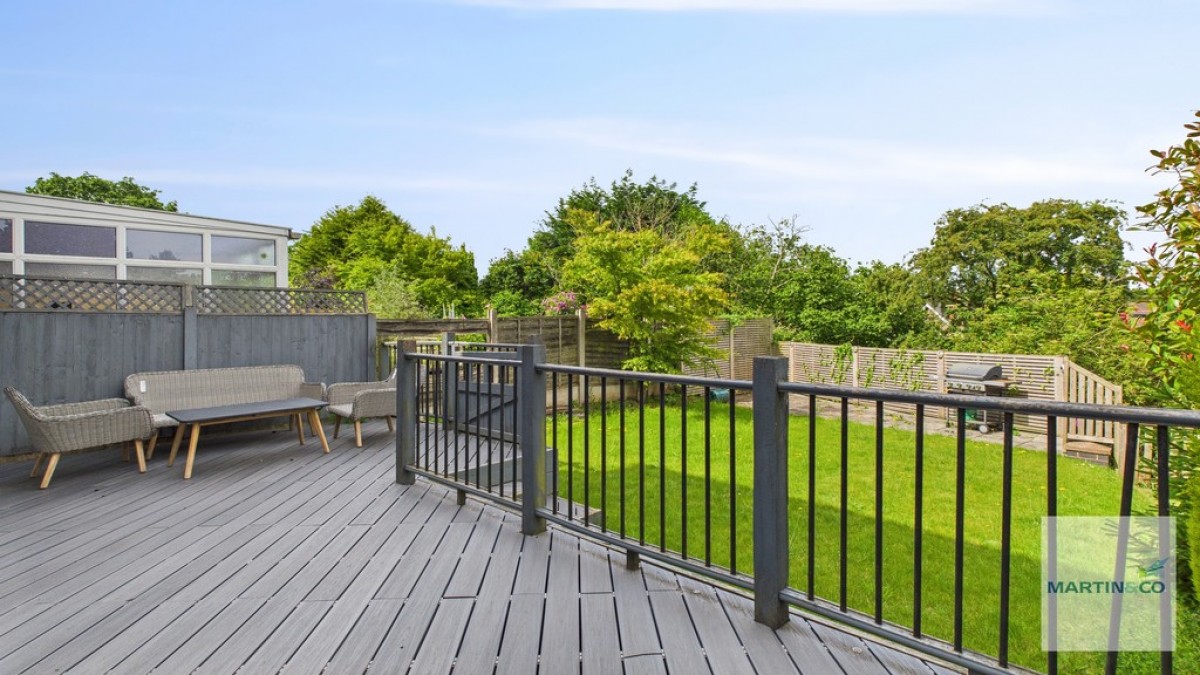 Lichfield Road, Four Oaks, B74 4EG