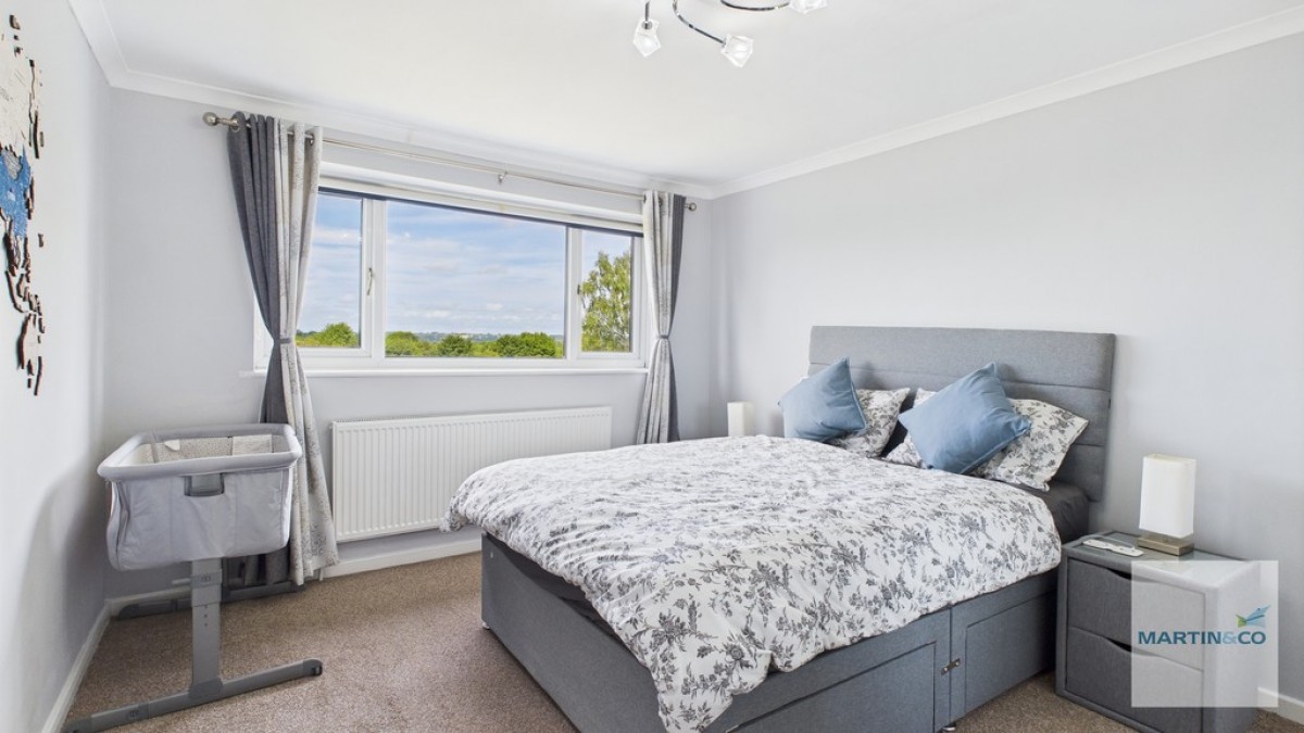 Lichfield Road, Four Oaks, B74 4EG