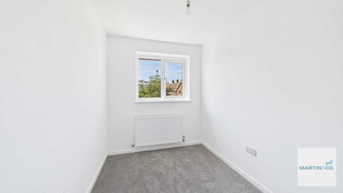 Lowlands Avenue, Streetly, B74 3QN