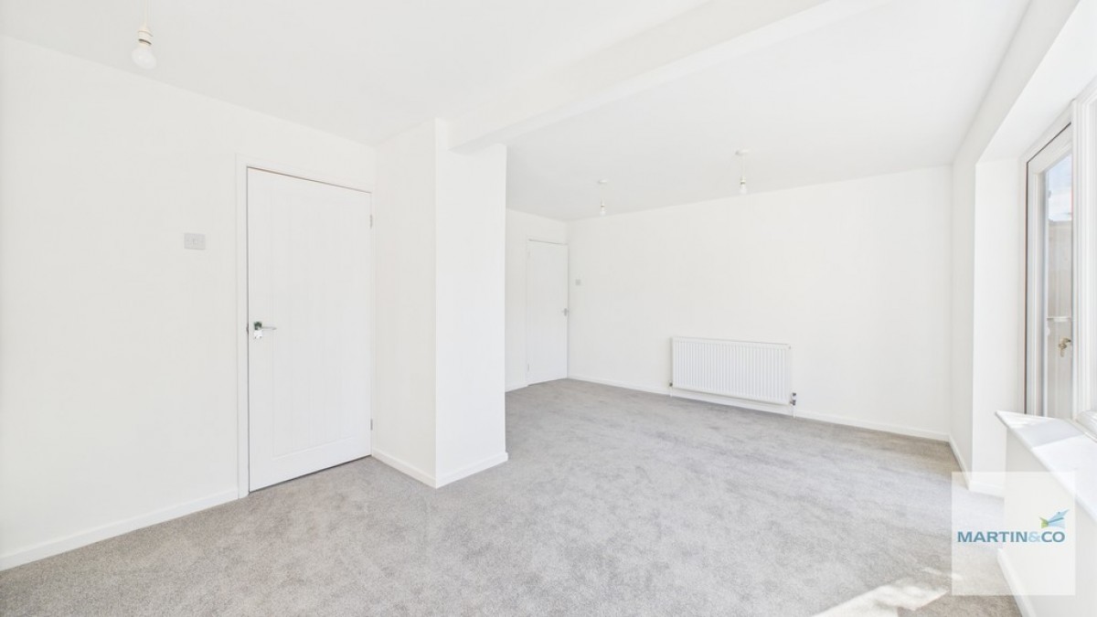 Lowlands Avenue, Streetly, B74 3QN