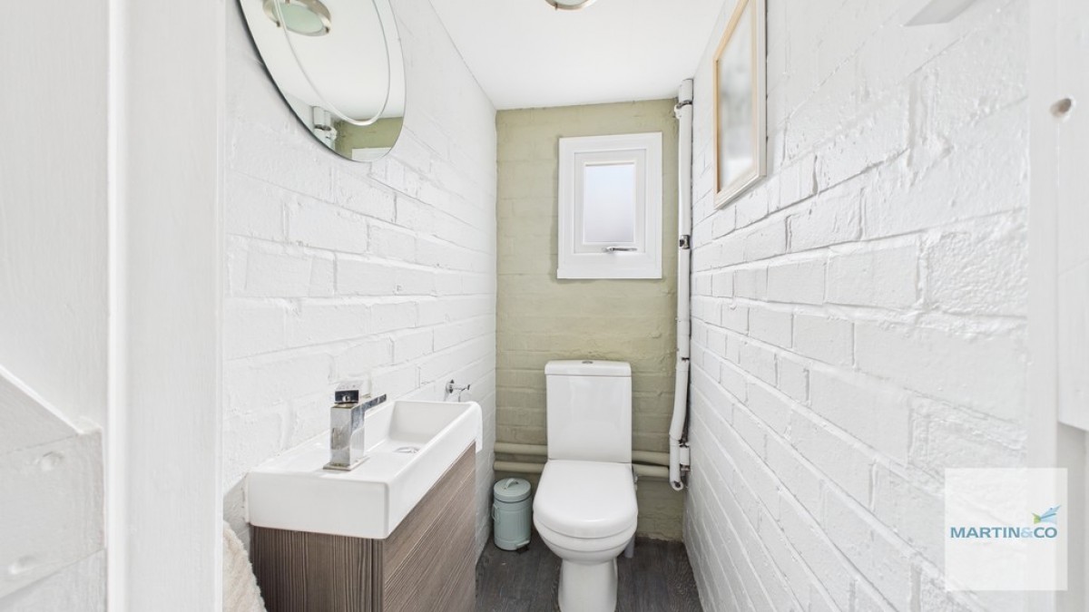 Denholm Road, Sutton Coldfield, B73 6PN