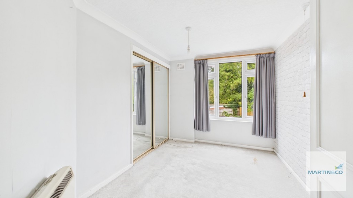 1 bedroom Flat for Auction Lichfield Court, Jerrard Drive, Sutton Coldfield, B75 7TW