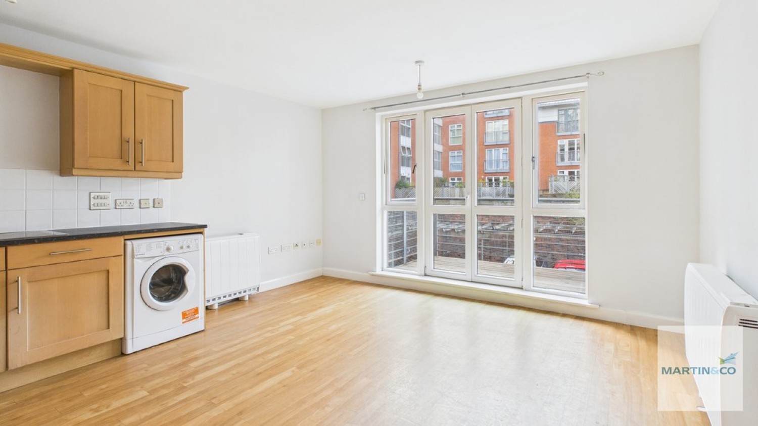 2 bedroom Flat in Gas Street, Birmingham