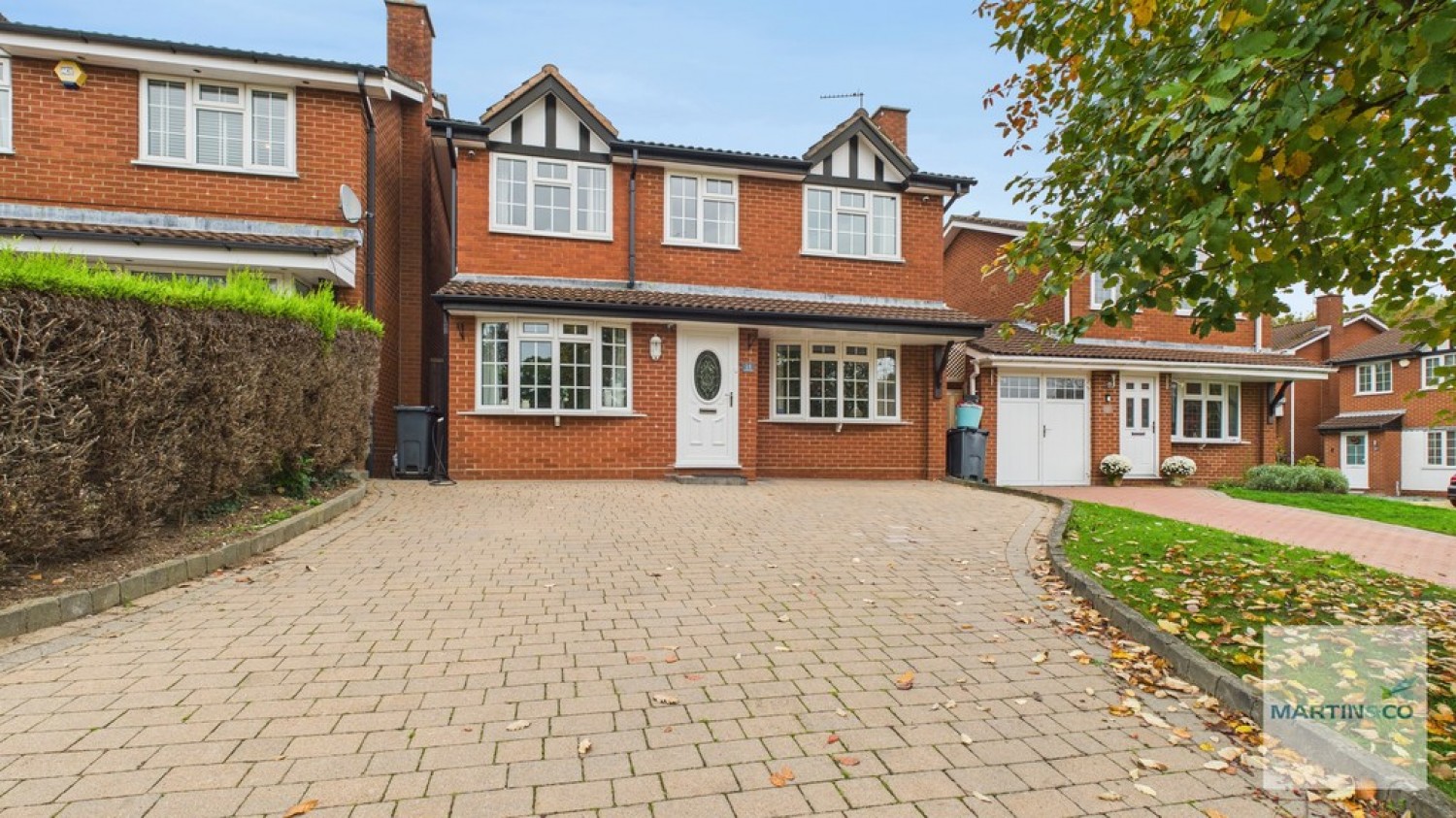 4 bedroom House in Dickinson Drive, Sutton Coldfield, B76 1FP