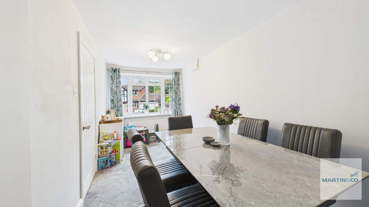 Dickinson Drive, Sutton Coldfield, B76 1FP