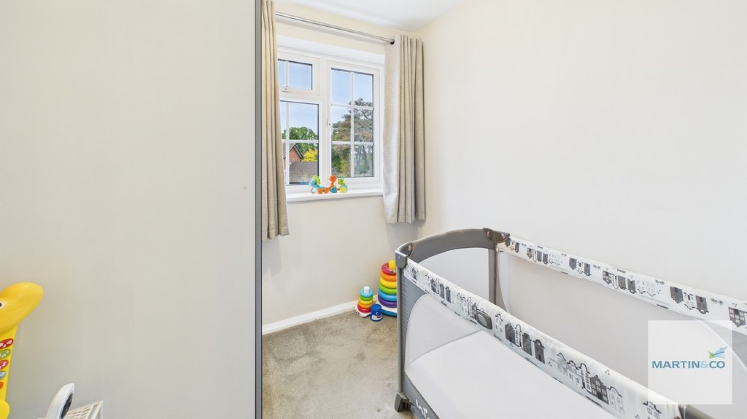 4 bedroom House in Dickinson Drive, Sutton Coldfield, B76 1FP