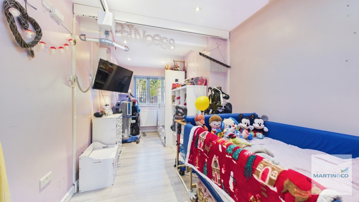 Chester Road, Castle Bromwich, B36 0ET